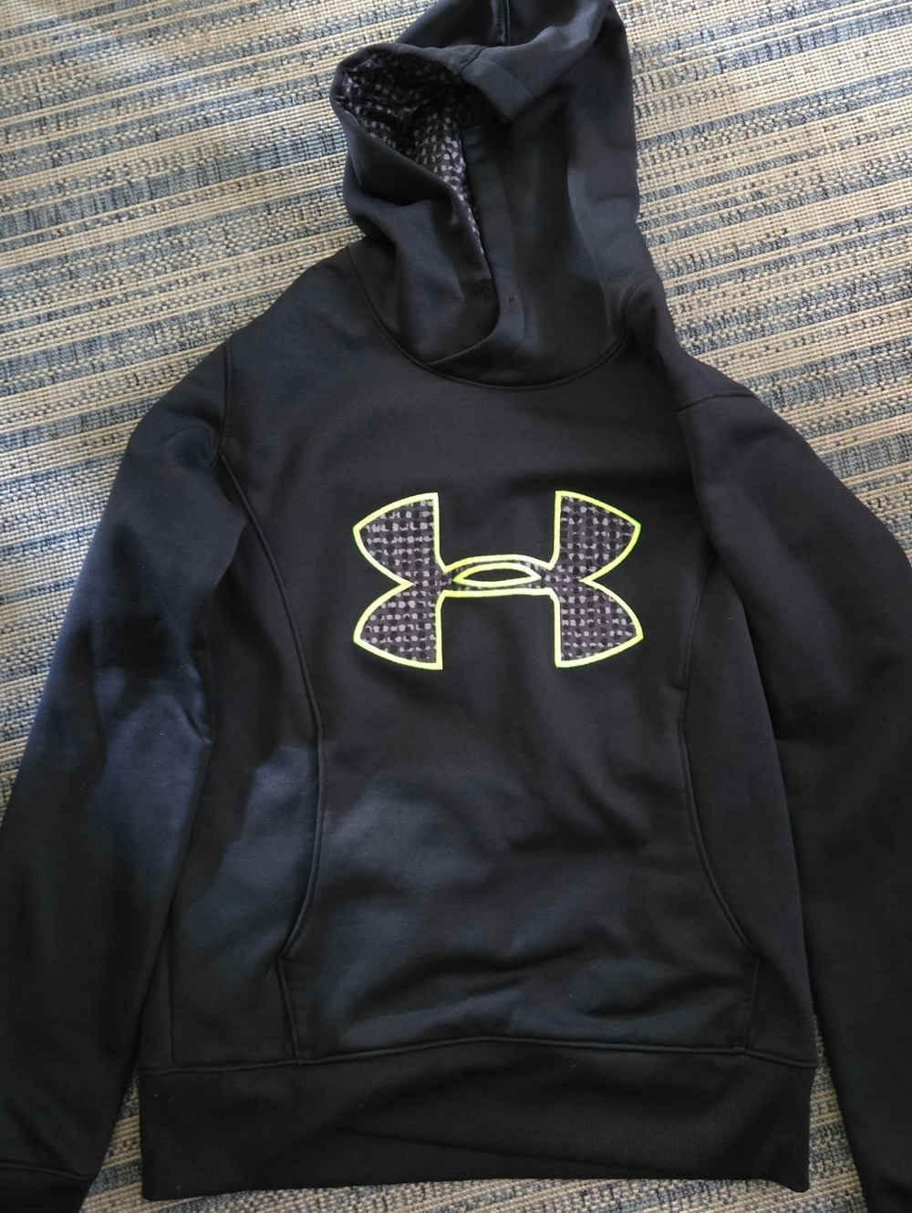 Under Armour Hoodie Women's Small